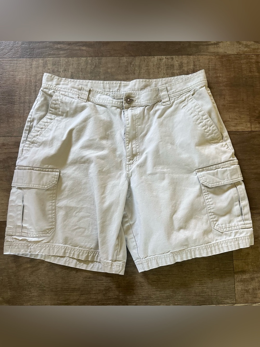 Columbia Omni shade cargo shorts